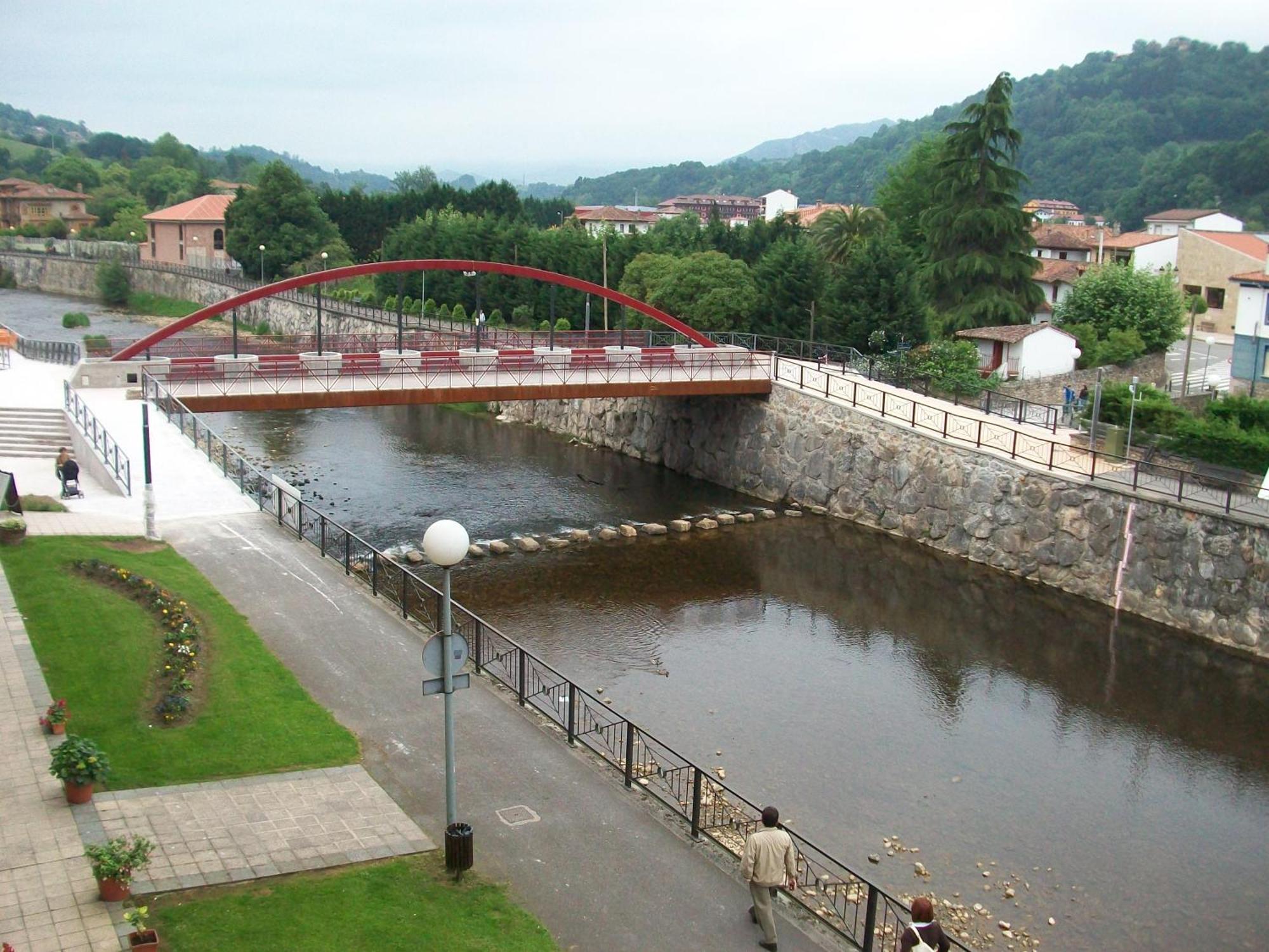 Pension Paseo Real Onís Dış mekan fotoğraf